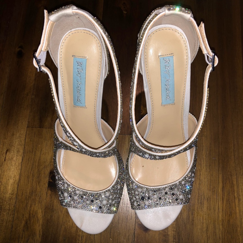 Betsy Johnson “Betsy Blue” Sage shoes in Ivory